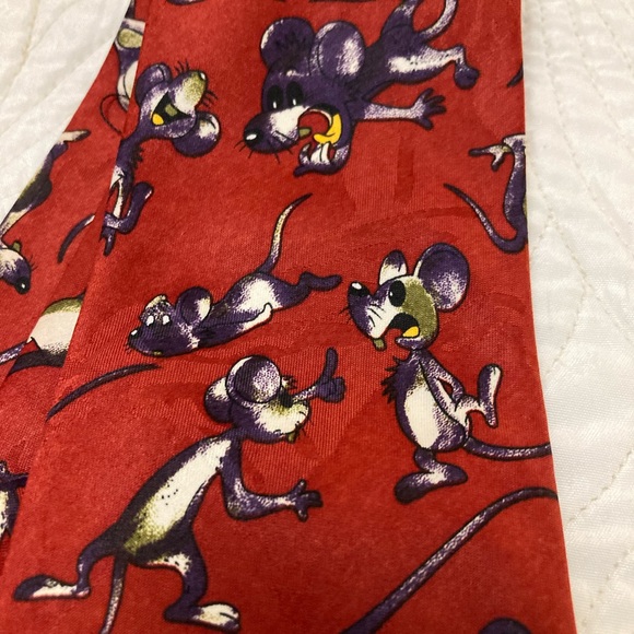 HOST PICK - Fili-Rosy Handmade Silk Mouse Tie - Picture 5 of 5